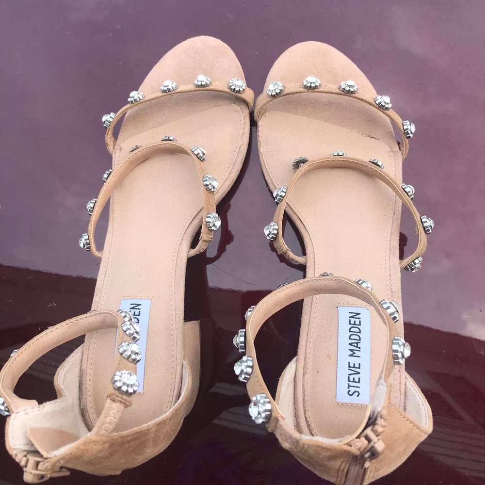 Steve Madden nude heels, 3 straps w/diamonds
